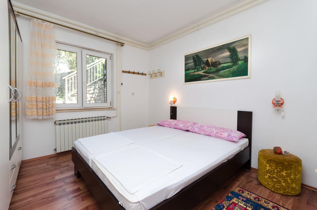 Apartments And Room Luka Klenovica Luaran gambar
