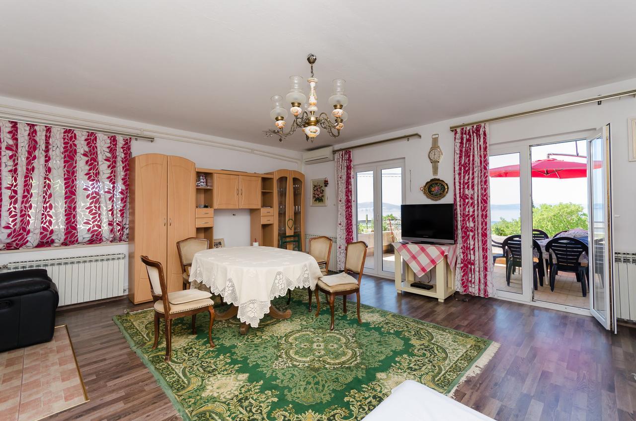 Apartments And Room Luka Klenovica Luaran gambar