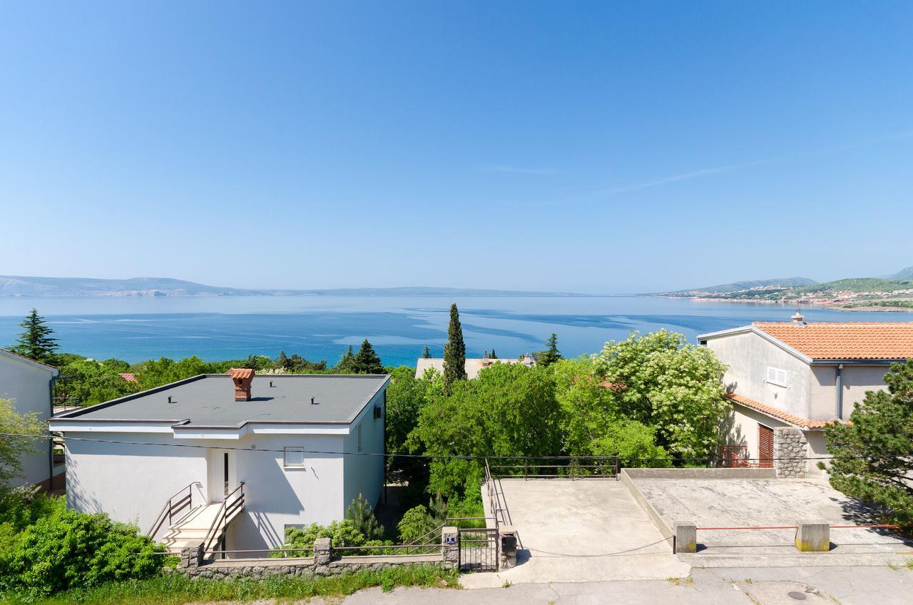 Apartments And Room Luka Klenovica Luaran gambar