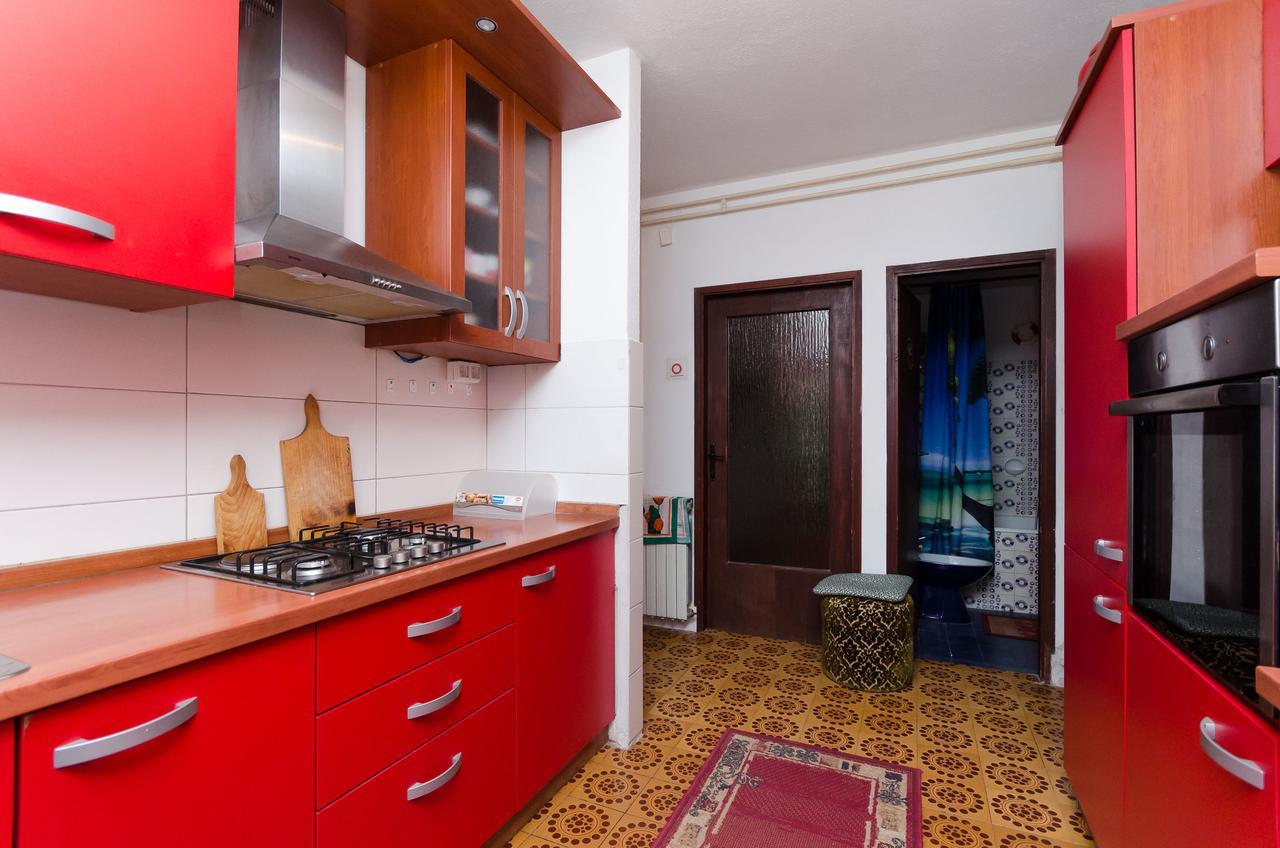 Apartments And Room Luka Klenovica Luaran gambar